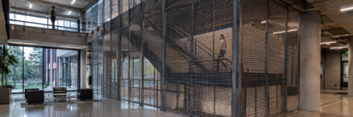 pressure locked architecture grating