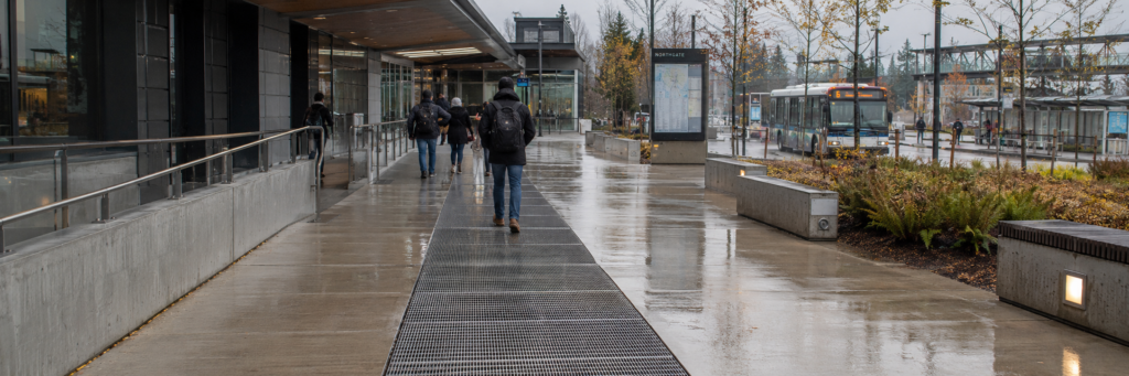 Slip-Resistant Grating for Outdoor Walkways